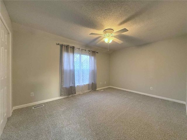 17141 Jessica Street, Gardner, KS 66030