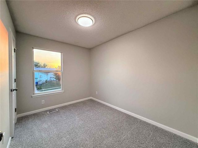 17141 Jessica Street, Gardner, KS 66030