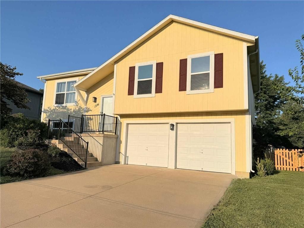 17141 Jessica Street, Gardner, KS 66030