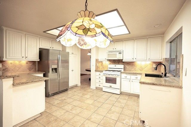 39822 Barcelona, Murrieta, CA 92562