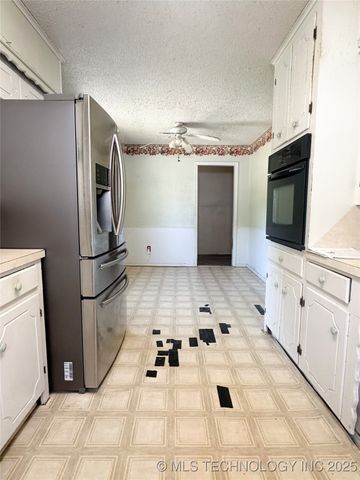 129 Country Aire, Mcalester, OK 74501