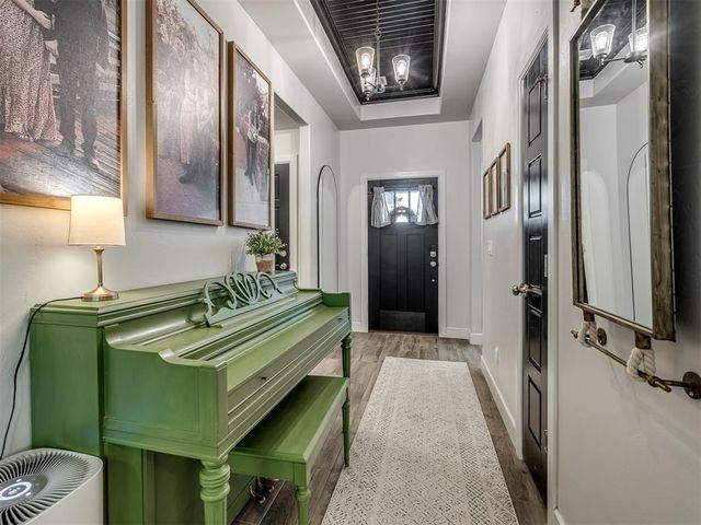 300 Mountain Laurel Way, Noble, OK 73068