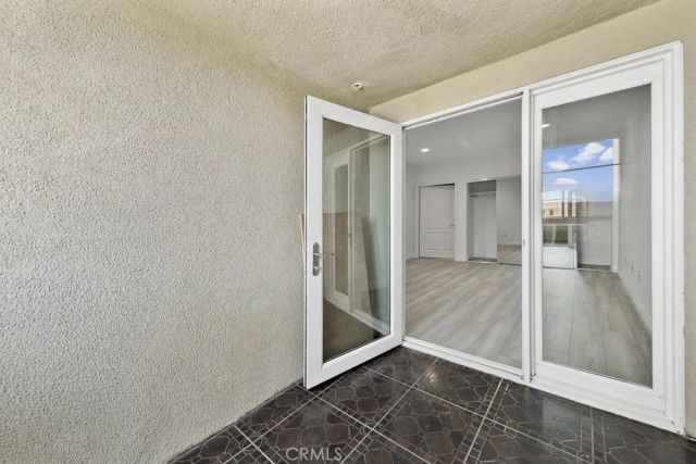 908 S Ardmore Avenue 304, Los Angeles, CA 90006