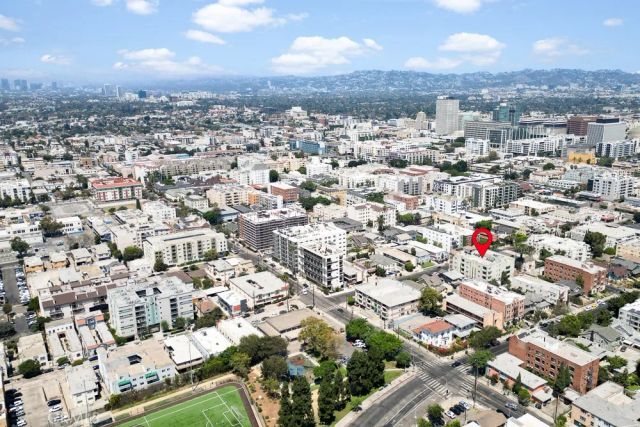 908 S Ardmore Avenue 304, Los Angeles, CA 90006