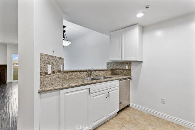 908 S Ardmore Avenue 304, Los Angeles, CA 90006