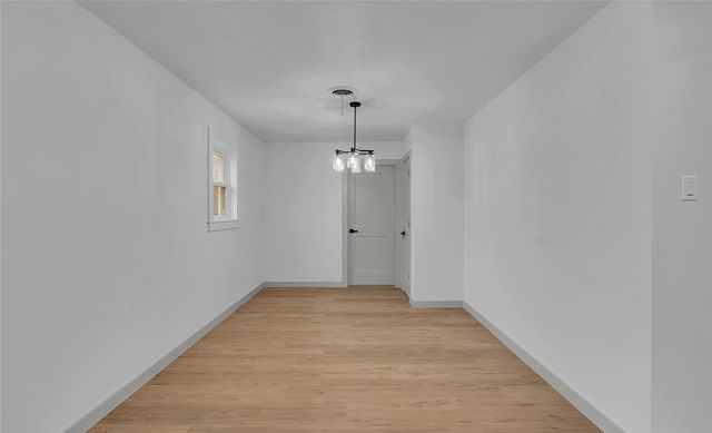 214 N Avenue P, Clifton, TX 76634