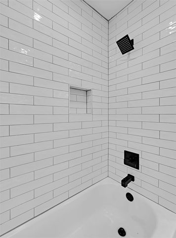 214 N Avenue P, Clifton, TX 76634