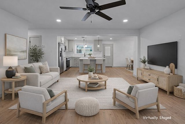 214 N Avenue P, Clifton, TX 76634