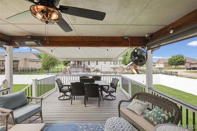 519 Glendale Drive, Troy, IL 62294