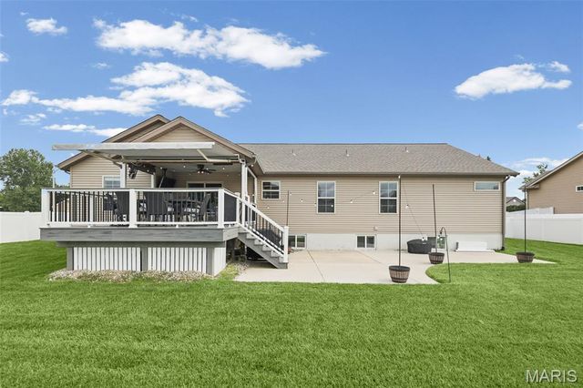 519 Glendale Drive, Troy, IL 62294