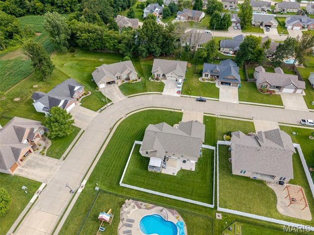 519 Glendale Drive, Troy, IL 62294