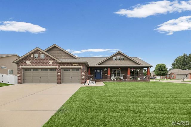 519 Glendale Drive, Troy, IL 62294