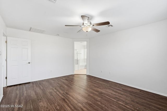 207 W Calle Matraca, Sahuarita, AZ 85629