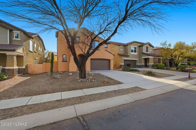 207 W Calle Matraca, Sahuarita, AZ 85629