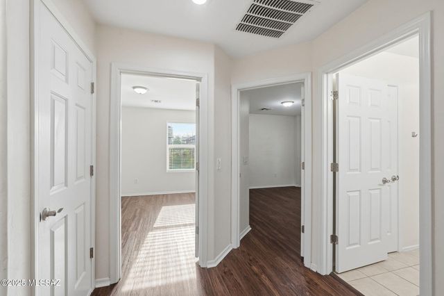 207 W Calle Matraca, Sahuarita, AZ 85629