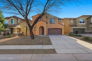 207 W Calle Matraca, Sahuarita, AZ 85629