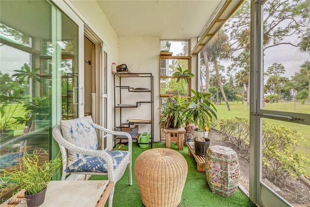 7025 New Post DR 4, North Fort Myers, FL 33917