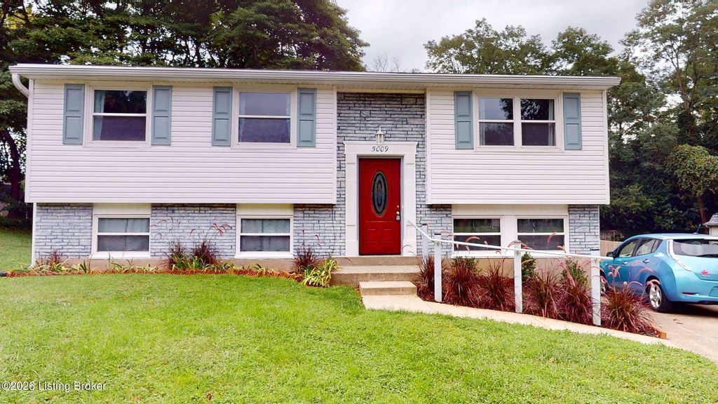 5009 Winding Spring Pl, Louisville, KY 40245