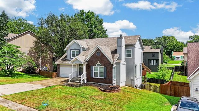 6529 NW Hidden Valley Road, Kansas City, MO 64152