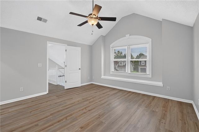 6529 NW Hidden Valley Road, Kansas City, MO 64152