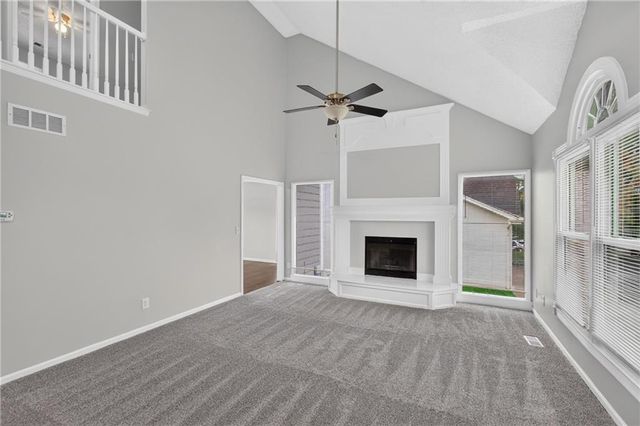 6529 NW Hidden Valley Road, Kansas City, MO 64152