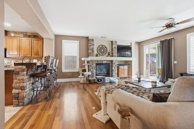 2618 Corral Way, Riverbank, CA 95367