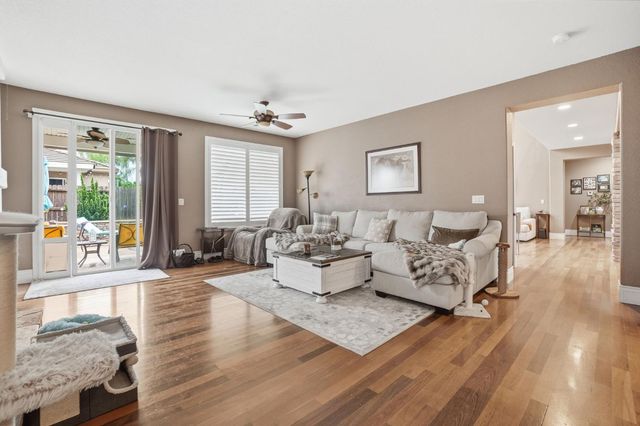 2618 Corral Way, Riverbank, CA 95367