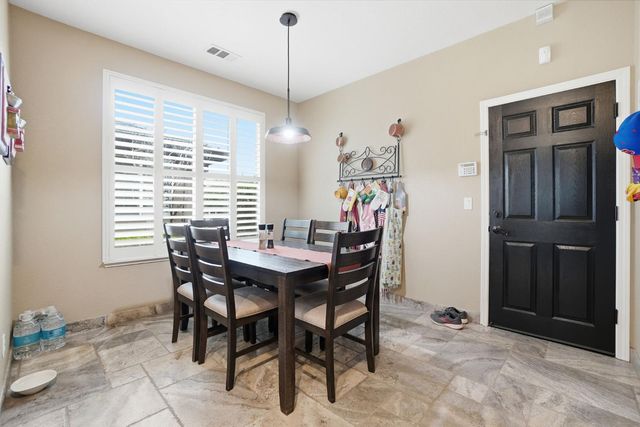 2618 Corral Way, Riverbank, CA 95367