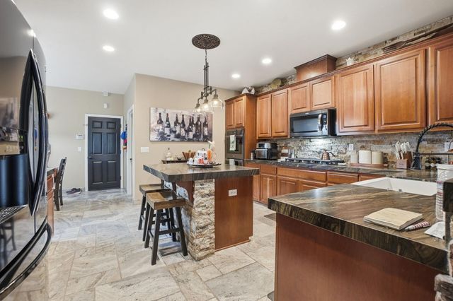 2618 Corral Way, Riverbank, CA 95367