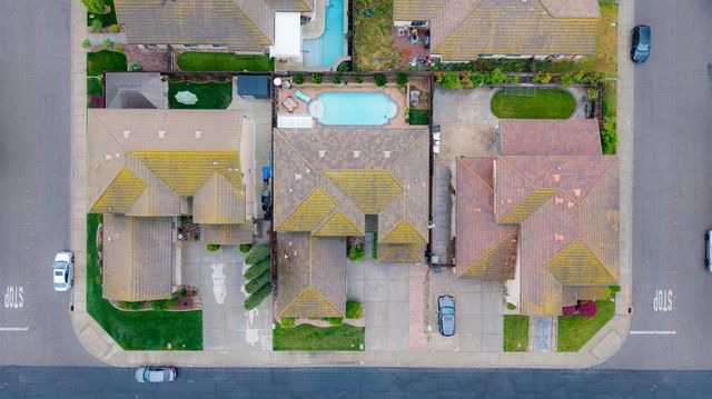 2618 Corral Way, Riverbank, CA 95367