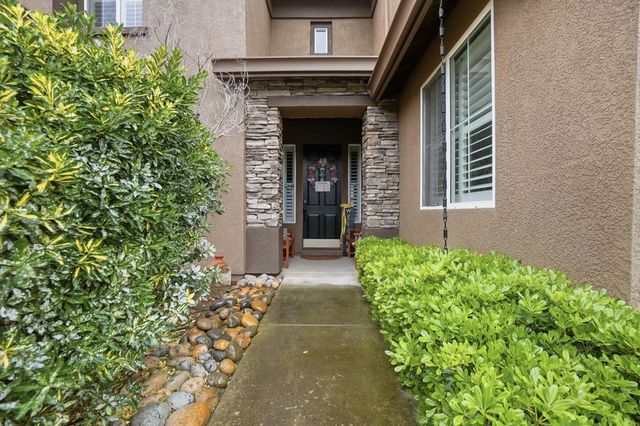 2618 Corral Way, Riverbank, CA 95367