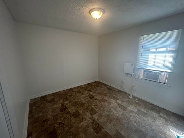 302 LUCIUS DRIVE, Anniston, AL 36201