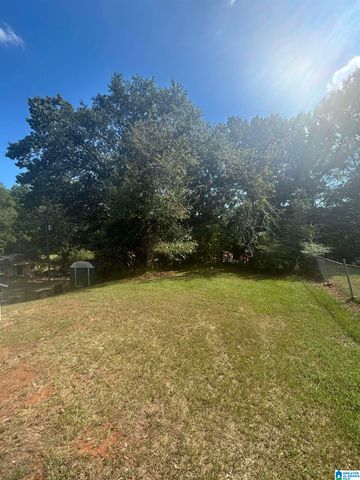 302 LUCIUS DRIVE, Anniston, AL 36201