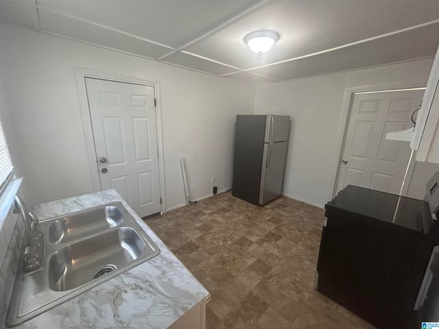 302 LUCIUS DRIVE, Anniston, AL 36201