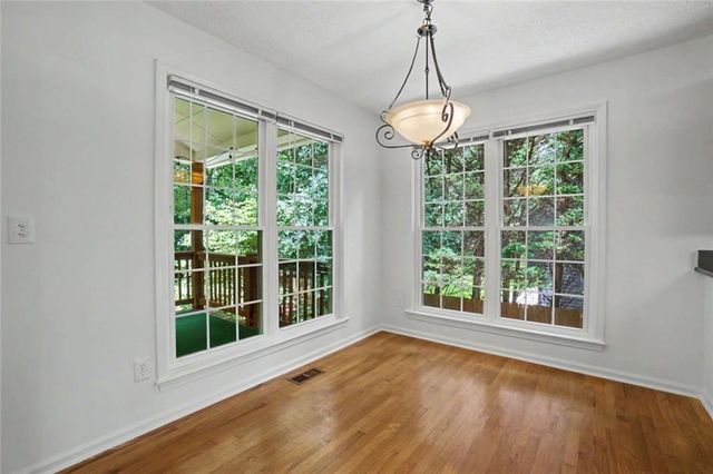 2450 Whitehead Place Drive, Suwanee, GA 30024
