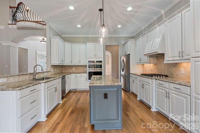 3578 Farmstone Court, Kannapolis, NC 28081