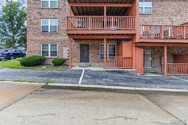 2434 Fowler Avenue, St Louis, MO 63114
