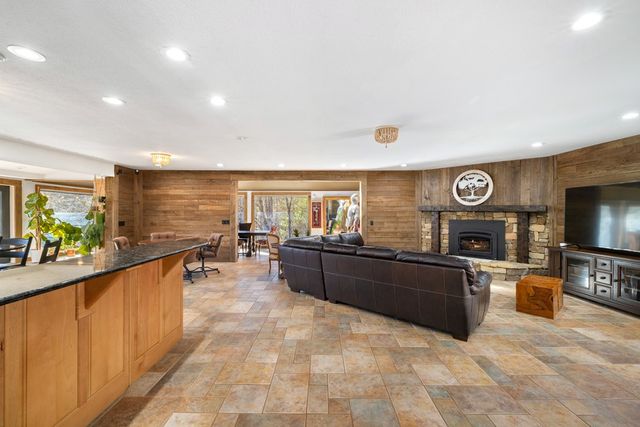 3800 Cutcane Road, Mineral Bluff, GA 30559