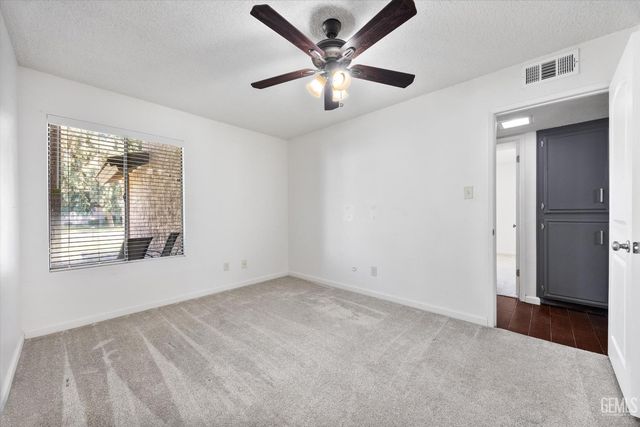 6805 Seapines Drive, Bakersfield, CA 93309
