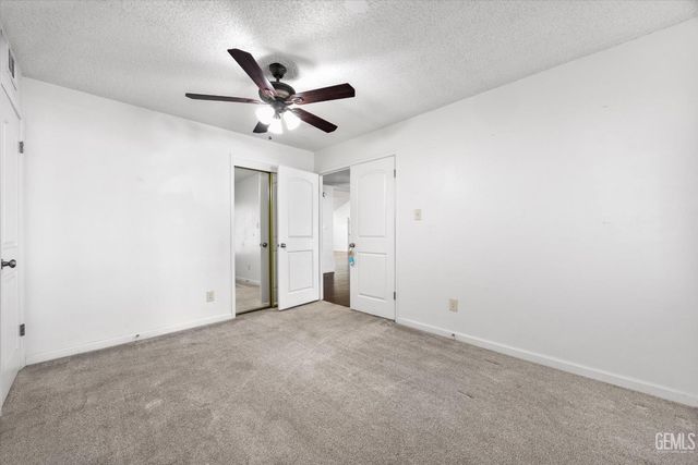 6805 Seapines Drive, Bakersfield, CA 93309