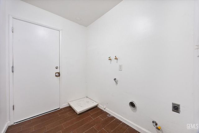 6805 Seapines Drive, Bakersfield, CA 93309