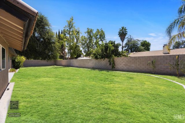 6805 Seapines Drive, Bakersfield, CA 93309
