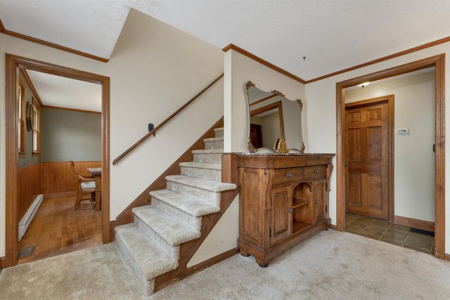 53 Mammoth Road, Londonderry, NH 03053