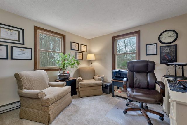 53 Mammoth Road, Londonderry, NH 03053