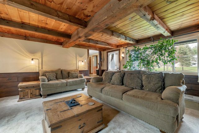 53 Mammoth Road, Londonderry, NH 03053