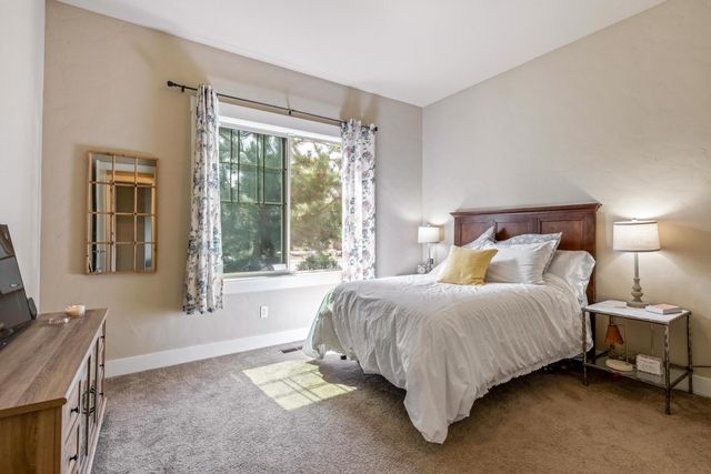2375 NW Majestic Ridge Drive, Bend, OR 97703