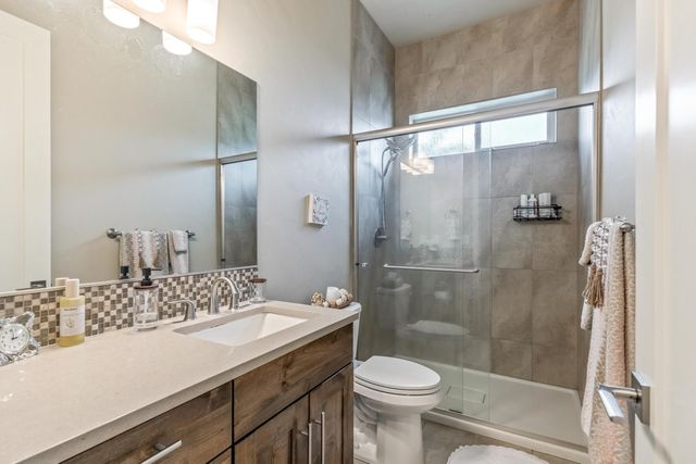 2375 NW Majestic Ridge Drive, Bend, OR 97703