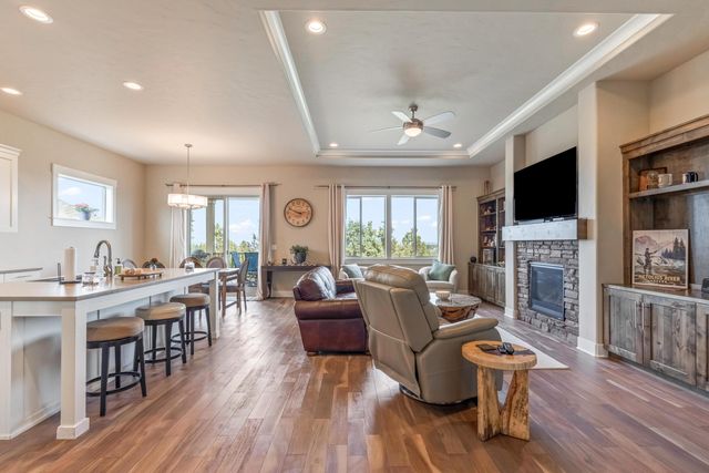 2375 NW Majestic Ridge Drive, Bend, OR 97703