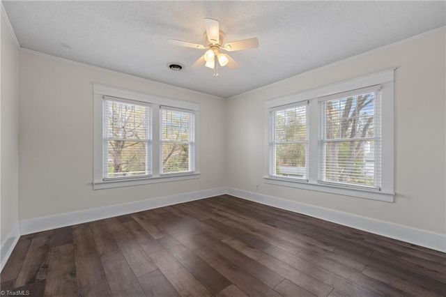 303 E Swannanoa Avenue, Liberty, NC 27298