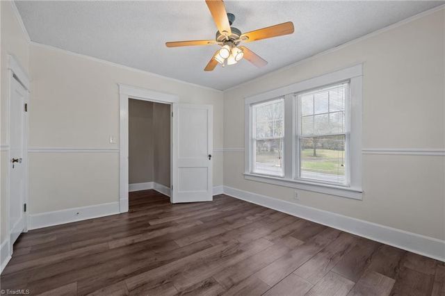 303 E Swannanoa Avenue, Liberty, NC 27298